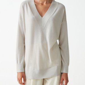 100% cashmere ivory sweater